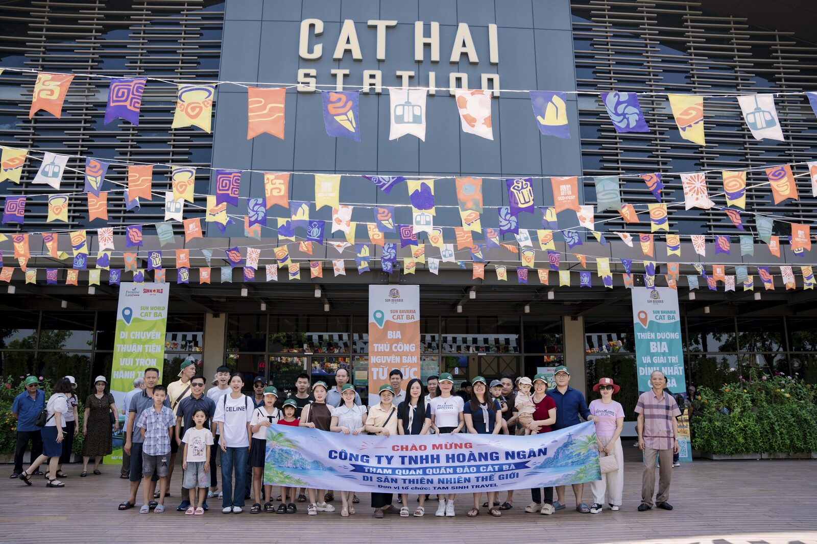 Công ty TNHH Hoàng Ngân tham quan Cát Bà năm 2026