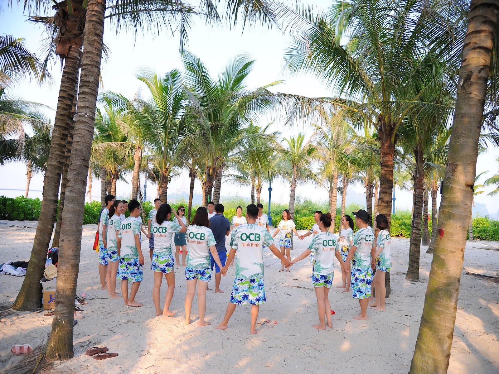 OCB Ninh Bình – Teambuilding Hạ Long “Ngôi nhà chung”